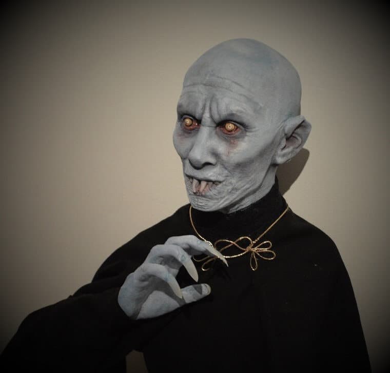 Nosferatu, 1/2 bust